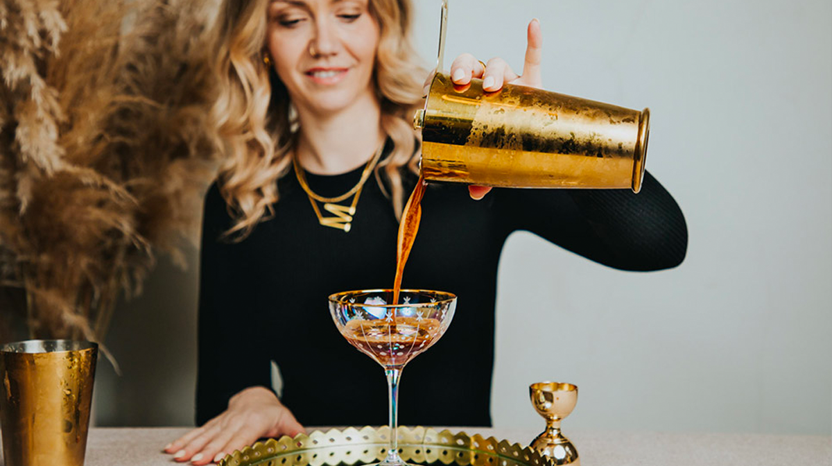 Ultimate Non-Alcoholic Mixology Guide: Crafting Premium Alcohol-Free Cocktails at Home